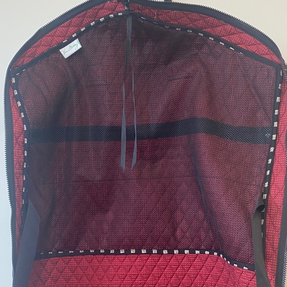 Vera Bradley Classic Black Quilted Women's Garment Travel Bag - Picture 9 of 12